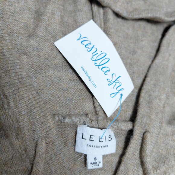 Lelis Adult Small Hoodie - Picture 3 of 6